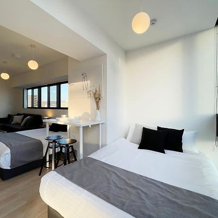 Bhotel Nekoyard - Comfortable Studio, Easy Walk To Peace Park Hiroshima Esterno foto